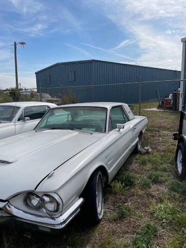 1965 Ford Thunderbird