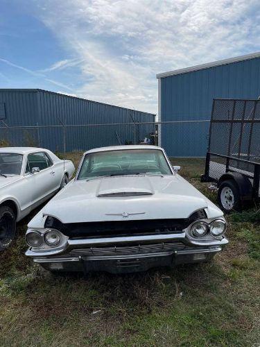 1965 Ford Thunderbird