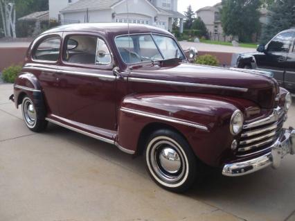 1947 Ford Super Deluxe