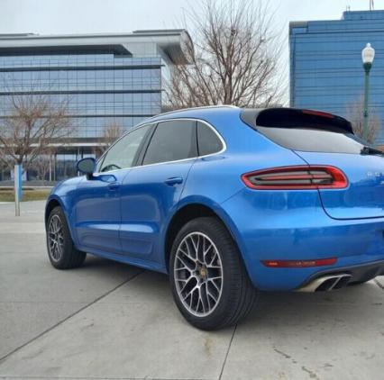 2016 Porsche Macan