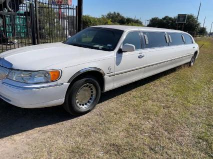 2000 Lincoln Town Car