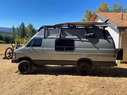 1984 Dodge B350