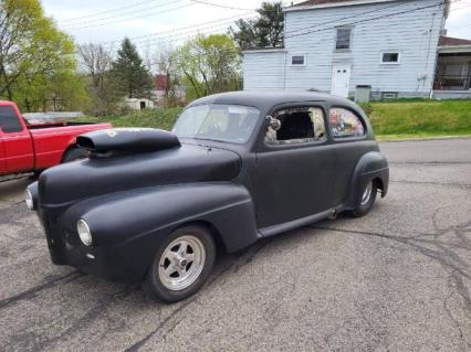 1941 Ford Sedan