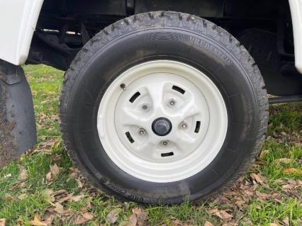 1987 Land Rover Defender