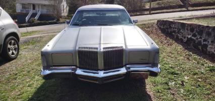 1976 Chrysler New Yorker