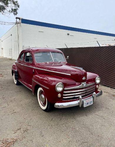 1947 Ford Super Deluxe