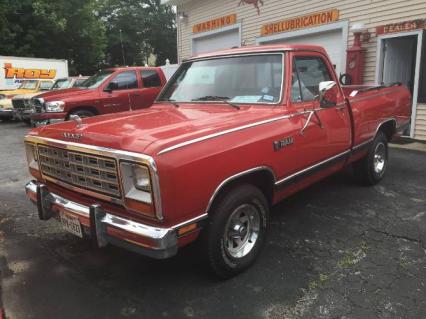 1985 Dodge D150