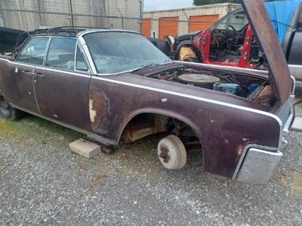 1961 Lincoln Continental