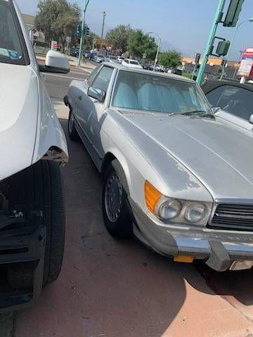 1987 Mercedes Benz 560 SL