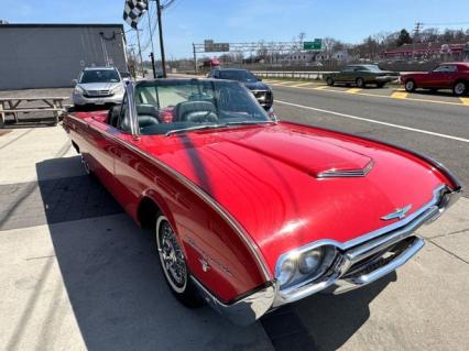 1962 Ford Thunderbird