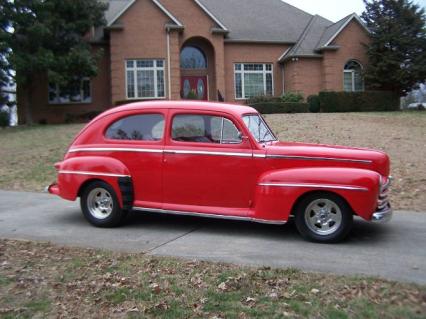 1947 Ford Super Deluxe