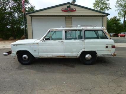 1965 Jeep Wagon