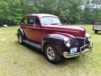 1940 Ford Deluxe