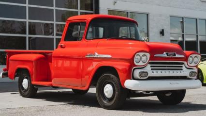 1958 Chevrolet Apache 32