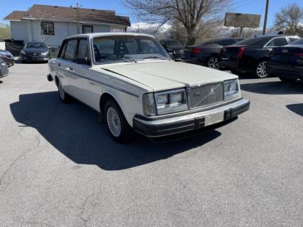 1982 Volvo 240