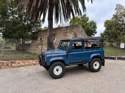 1987 Land Rover Defender