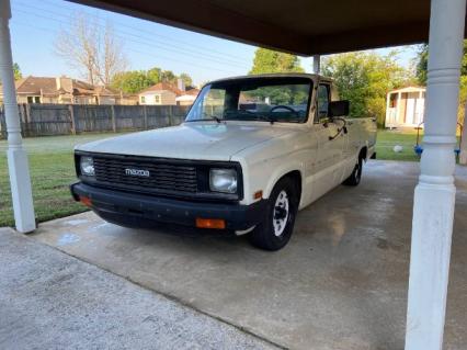 1984 Mazda B2000