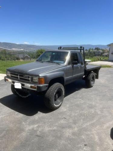 1987 Toyota Pickup