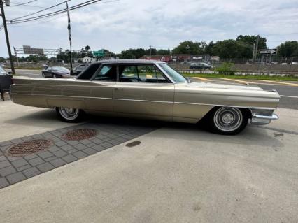 1964 Cadillac Coupe Deville