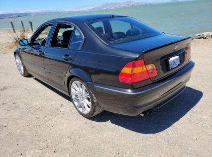 2004 BMW 330i