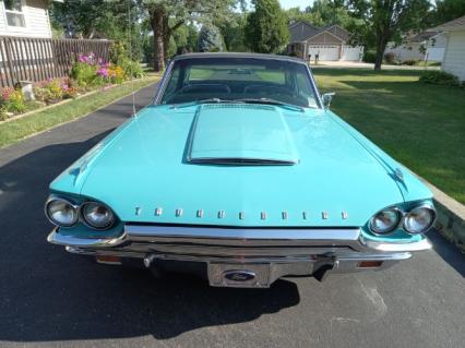 1964 Ford Thunderbird