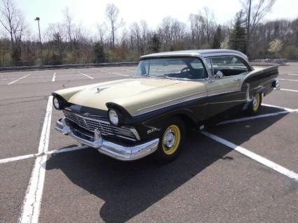 1957 Ford Fairlane 500