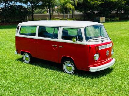 1977 Volkswagen Bus