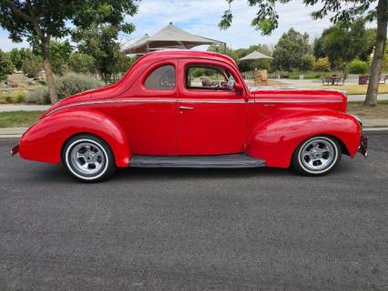 1940 Ford Deluxe