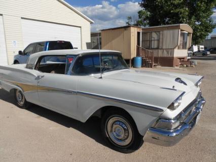 1958 Ford Fairlane