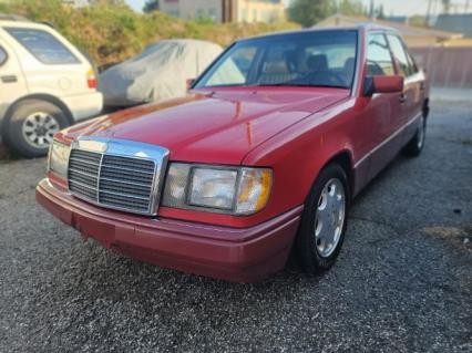 1990 Mercedes Benz 300E