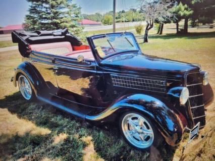 1935 Ford Convertible