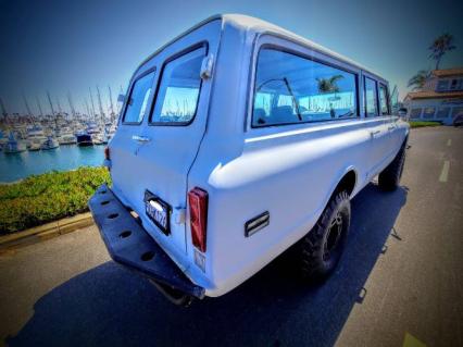 1971 GMC Suburban