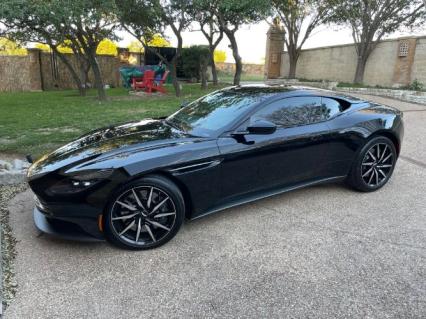 2021 Aston Martin DB11