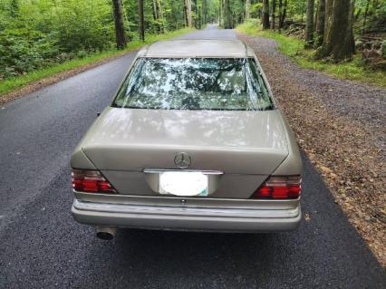 1995 Mercedes Benz E300