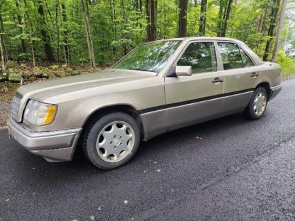 1995 Mercedes Benz E300