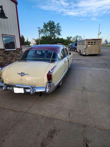 1954 Kaiser Manhattan