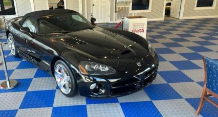 2006 Dodge Viper