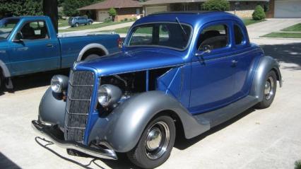 1935 Ford Coupe