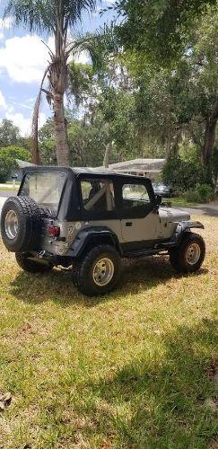 1987 Jeep Wrangler