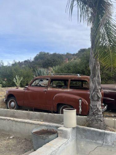 1949 Plymouth Suburban