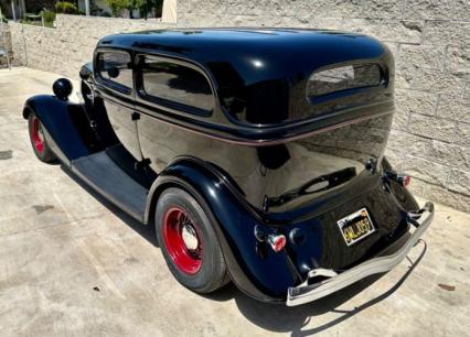 1934 Ford Tudor