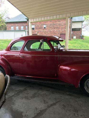 1940 Oldsmobile Club