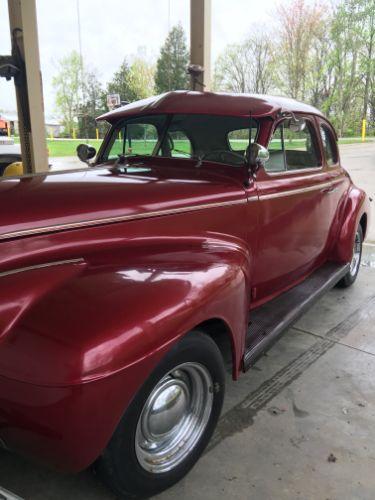 1940 Oldsmobile Club