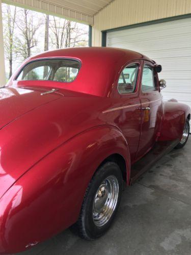 1940 Oldsmobile Club