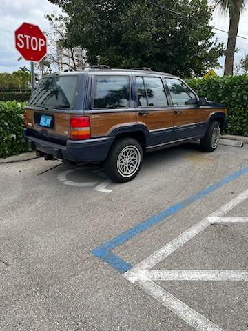 1993 Jeep Grand Wagoneer