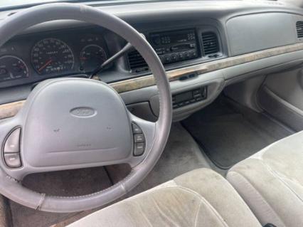 1998 Ford Crown Victoria