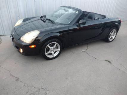 2003 Toyota MR2