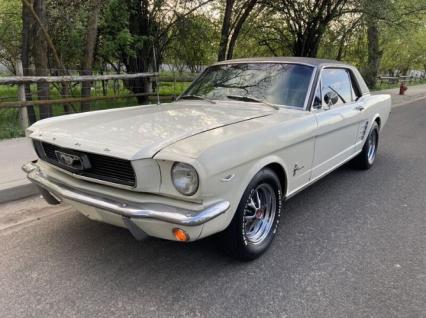 1966 Ford Mustang