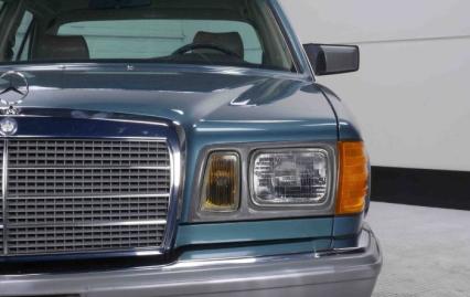 1985 Mercedes Benz 380SE