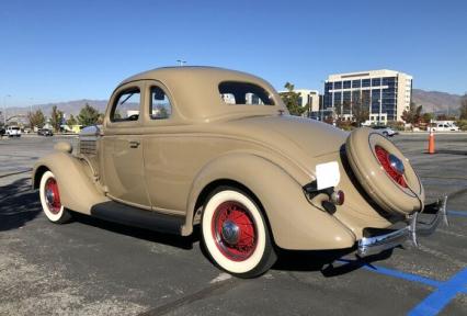 1935 Ford Coupe